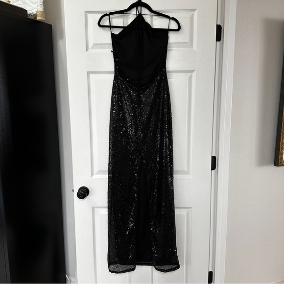 Lucy In The Sky Black Sequins Halter Maxi Dress - Picture 4 of 6